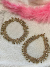 Load image into Gallery viewer, Anklets - double Chain Polki with flowers