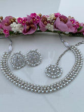 Load image into Gallery viewer, Full Moon Necklace set