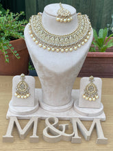 Load image into Gallery viewer, Bhavi Necklace Set - Antique Gold