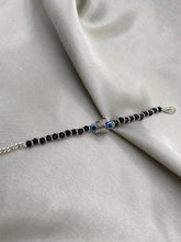 Load image into Gallery viewer, Black Silver Beads Evil Eye Indian Nazaria Bracelet