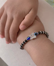 Load image into Gallery viewer, Black Silver Beads Evil Eye Indian Nazaria Bracelet