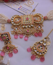 Load image into Gallery viewer, Pink Beautiful INDIAN KUNDAN NECKLACE,Kundan Necklace Set