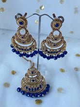 Load image into Gallery viewer, &#39;PRABH&#39; ANTIQUE GOLD Tikka Set - VARIOUS COLOUR
