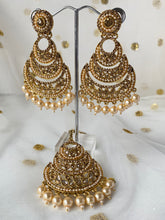 Load image into Gallery viewer, &#39;PRABH&#39; ANTIQUE GOLD Tikka Set - VARIOUS COLOUR
