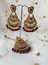 Load image into Gallery viewer, &#39;PRABH&#39; ANTIQUE GOLD Tikka Set - VARIOUS COLOUR
