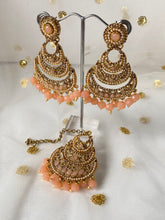 Load image into Gallery viewer, &#39;PRABH&#39; ANTIQUE GOLD Tikka Set - VARIOUS COLOUR
