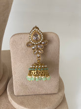 Load image into Gallery viewer, MINT GREEN ANTIQUE GOLD &#39;AVREEN&#39; NECKLACE JEWELLERY SET WITH JHUMKI EARRINGS
