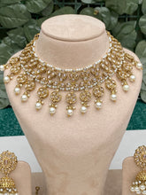 Load image into Gallery viewer, ANTIQUE GOLD &#39;MULTANI&#39; NECKLACE JEWELLERY SET WITH JHUMKI EARRINGS
