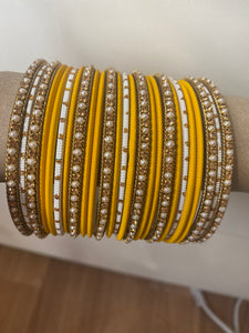 Yellow Gold BANGLE SET